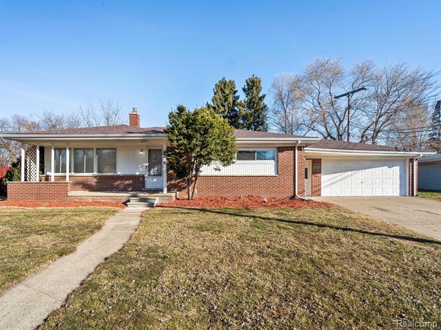front view picture of 22317 Schafer, Clinton Township, MI. 48035