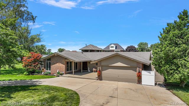 front view picture of 37337 Lakeshore, Harrison Township, MI. 48045