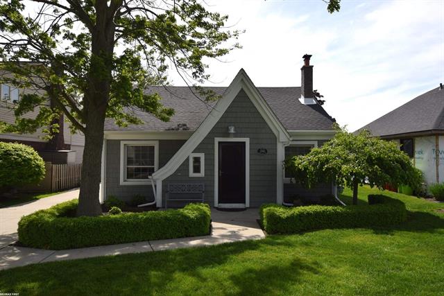 front view picture of 37915 Lakeshore, Harrison Township, MI. 48045