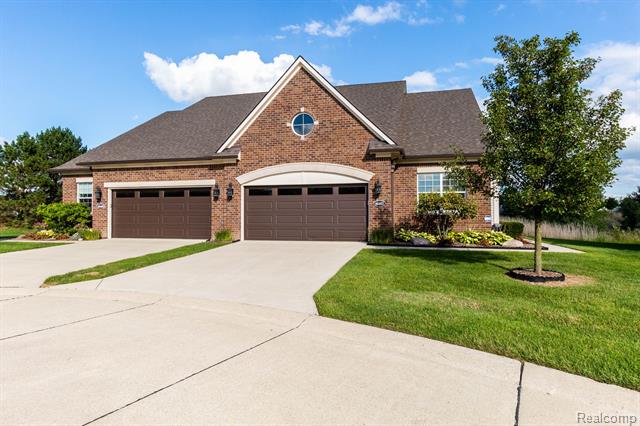 front view picture of 40462 Juniper Ct, Clinton Township, MI. 48036