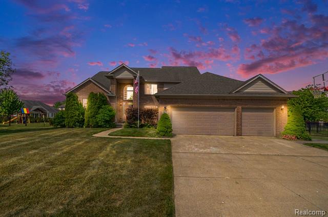 front view picture of 26820 Alderman Ct, Harrison Township, MI. 48045