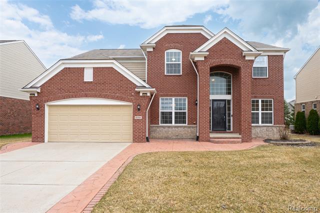 front view picture of 49184 Gracechurch Rd, Macomb, MI. 48044
