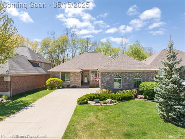 front view picture of 58651 Glacier Club Dr, Washington, MI. 48094
