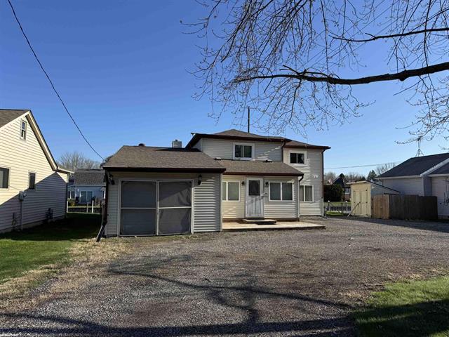 front view picture of 710 Ruskin Ave, Algonac, MI. 48001
