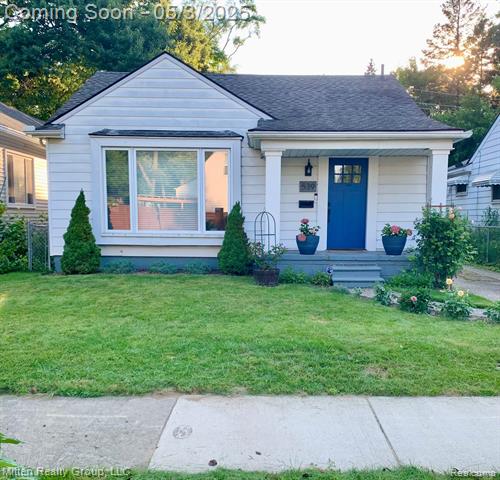 front view picture of 539 Edgewood Pl, Ferndale, MI. 48220