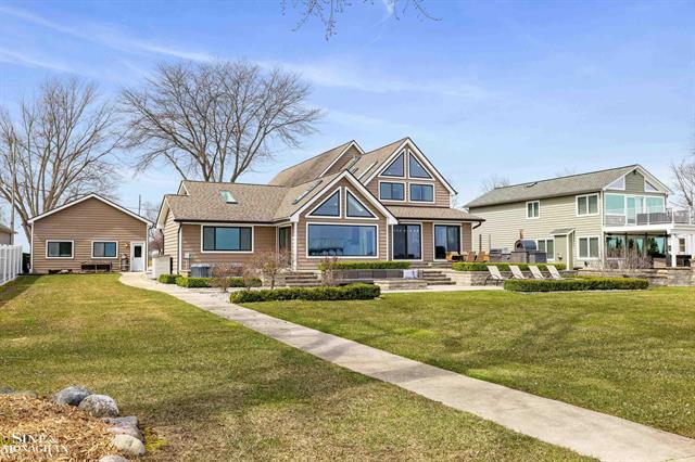 front view picture of 7403 S River Rd, Marine City, MI. 48039