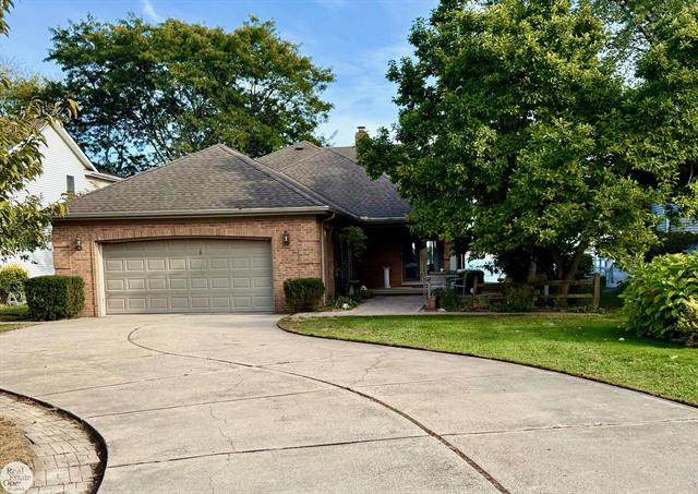 front view picture of 6901 S River Rd, Marine City, MI. 48039