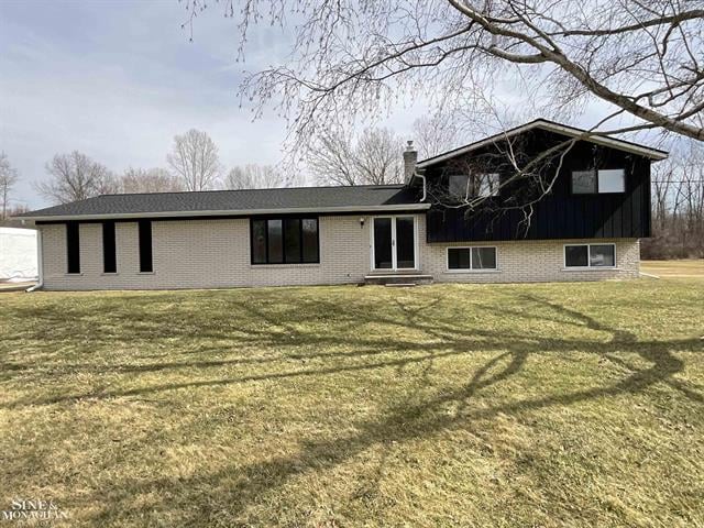 front view picture of 8019 Starville Rd, Algonac, MI. 48001