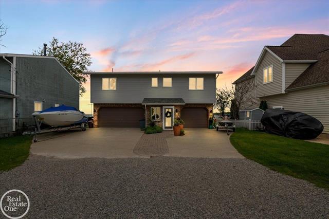 front view picture of 7860 Belle Brae Dr, Fair Haven, MI. 48023