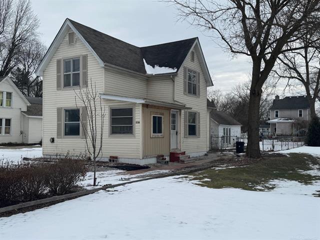 front view picture of 1720 Washington, Algonac, MI. 48001