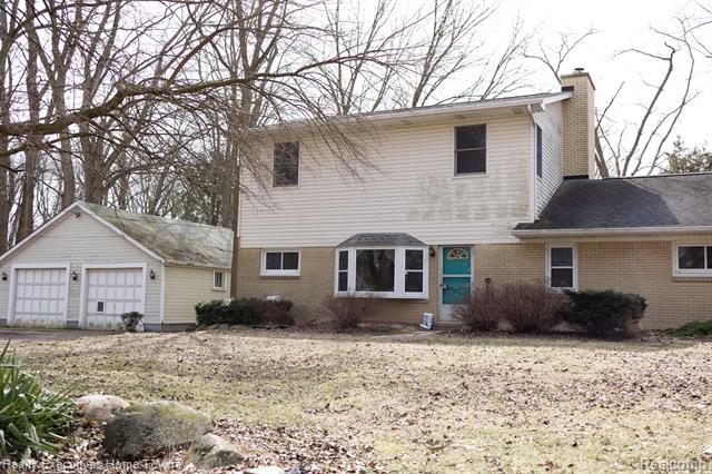 front view picture of 5237 Taft Rd, Algonac, MI. 48001