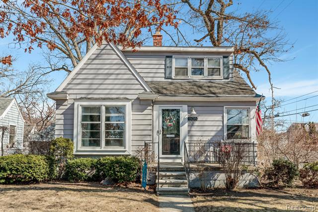 front view picture of 506 Flowerdale St, Ferndale, MI. 48220