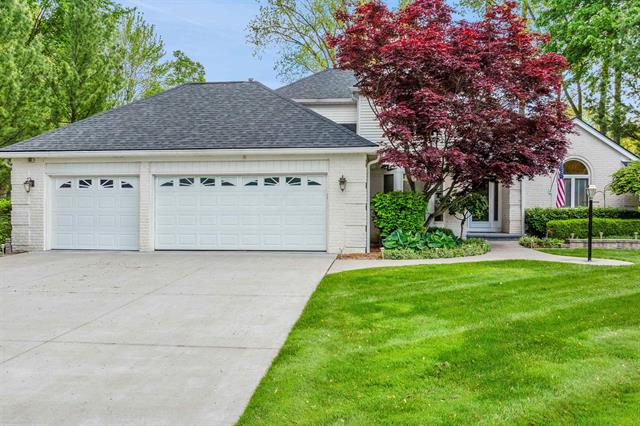 front view picture of 6189 Pleasant St, East China, MI. 48054