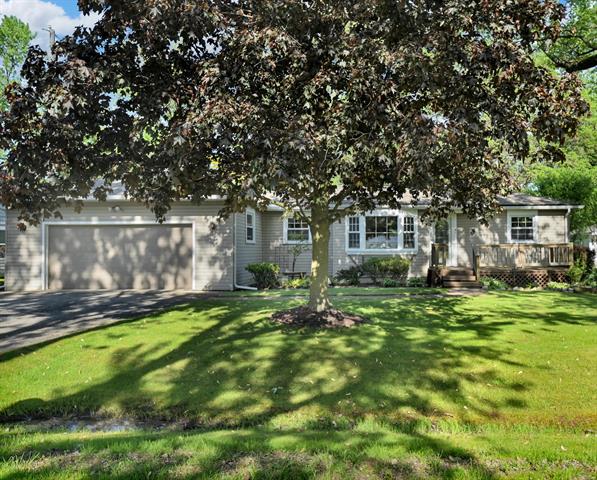 front view picture of 21784 Ruth St, Farmington, MI. 48336