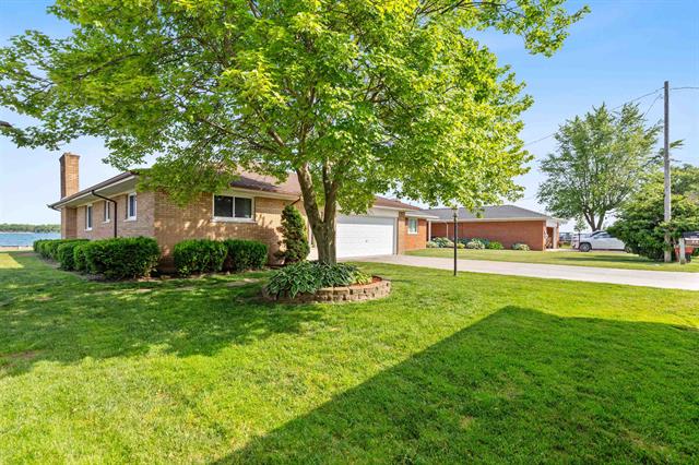 front view picture of 104 Marell Rd, East China, MI. 48054