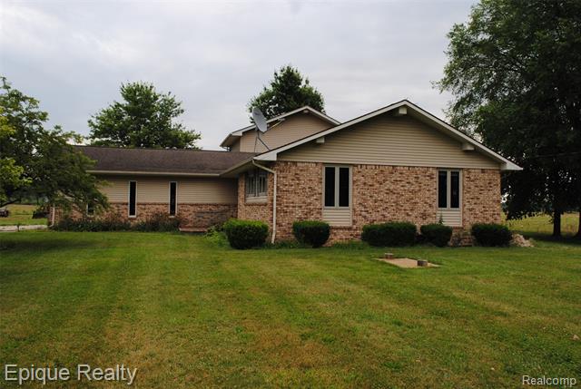 front view picture of 4785 Mayer Rd, East China, MI. 48054