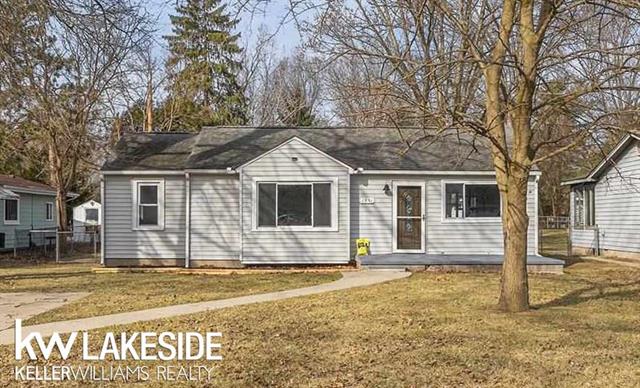front view picture of 1951 St Clair Blvd, Algonac, MI. 48001