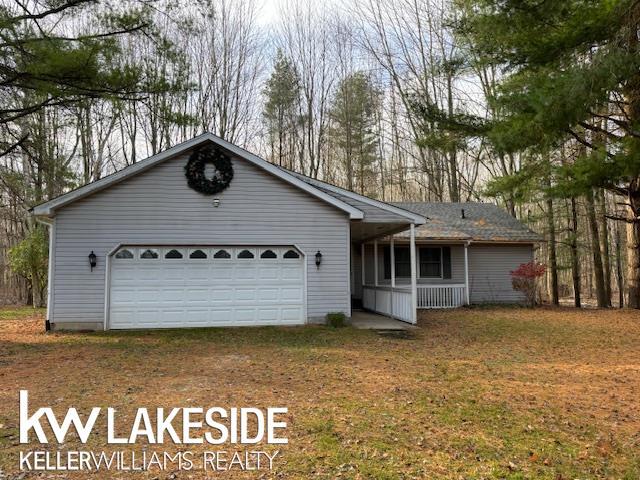 front view picture of 2422 Mayer Rd, Columbus, MI. 48063