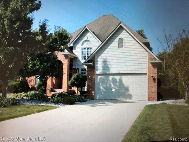 front view picture of 2452 Joseph Tamron Dr, Saint Clair, MI. 48079