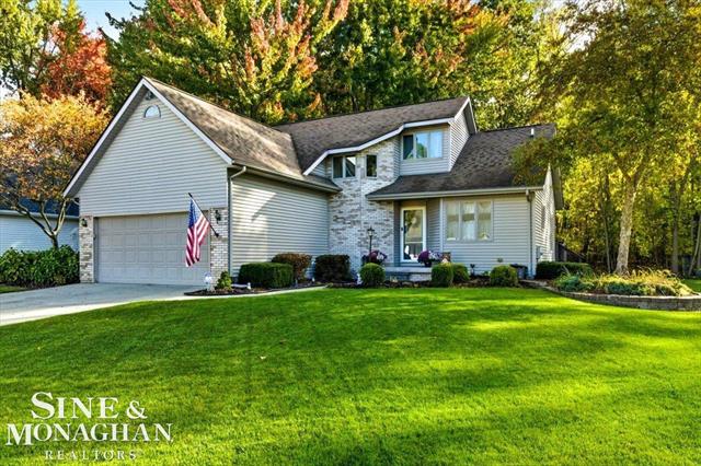 front view picture of 845 Joanwood, Marysville, MI. 48040