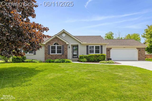 front view picture of 1701 N Delano, Saint Clair, MI. 48079
