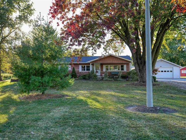 front view picture of 2626 Allington Rd, Saint Clair, MI. 48079