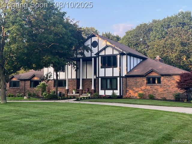 front view picture of 22822 Vasilios Ct, Novi, MI. 48374