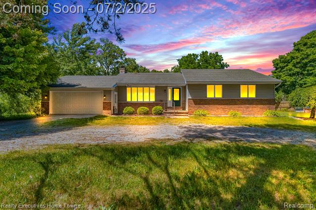 front view picture of 5094 Smiths Creek Rd, Smiths Creek, MI. 48074