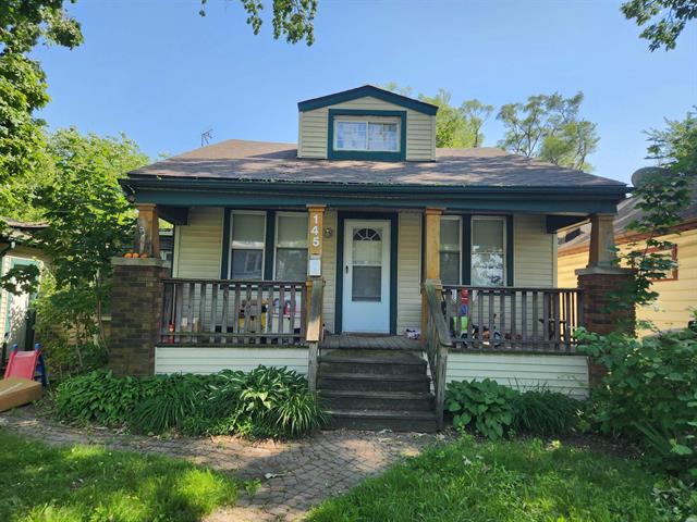 front view picture of 145 W Bernhard Ave, Hazel Park, MI. 48030