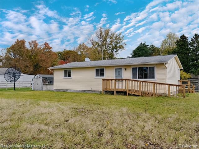 front view picture of 1530 Riley Center Rd, Memphis, MI. 48041