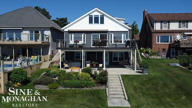 front view picture of 69 Gratiot Blvd, Marysville, MI. 48040