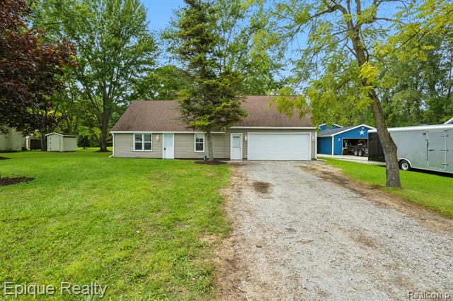 front view picture of 1091 Allen Rd, Smiths Creek, MI. 48074