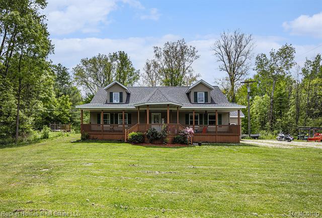 front view picture of 6621 Dove Rd, Smiths Creek, MI. 48074