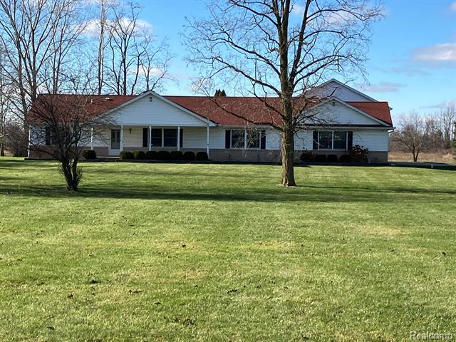 front view picture of 1729 Cove Rd, Goodells, MI. 48027