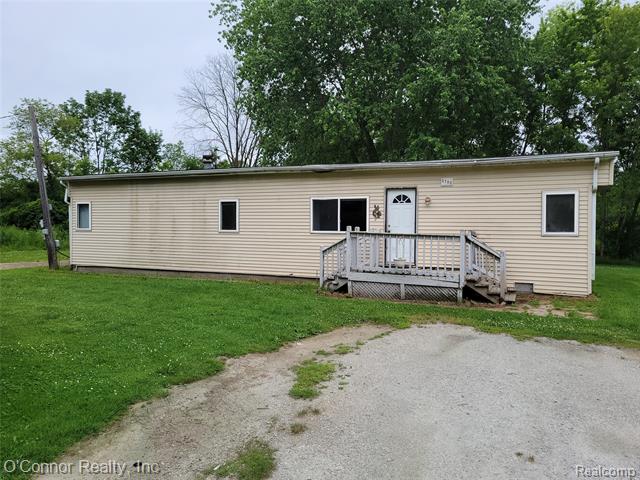 front view picture of 5700 Dove Rd, Smiths Creek, MI. 48074