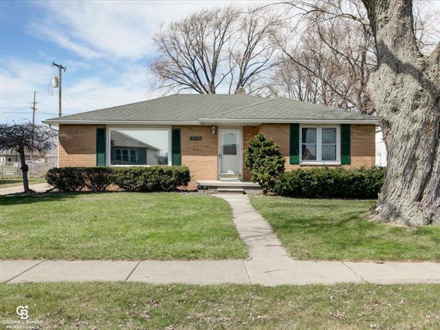 front view picture of 3019 Military St, Port Huron, MI. 48060