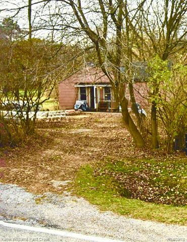 front view picture of 1811 Richman Rd, Smiths Creek, MI. 48074