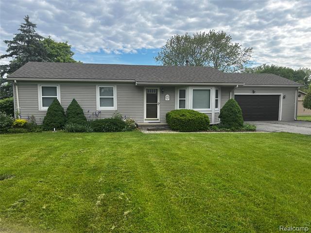 front view picture of 14924 Hough Rd, Allenton, MI. 48002