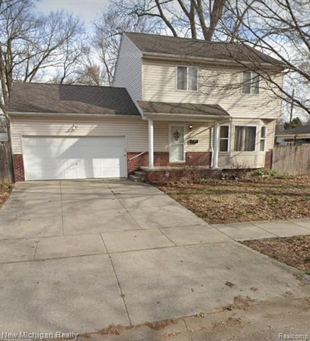 front view picture of 434 E Bernhard Ave, Hazel Park, MI. 48030