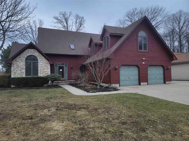 front view picture of 620 Victorian Woods Ct, Marysville, MI. 48040
