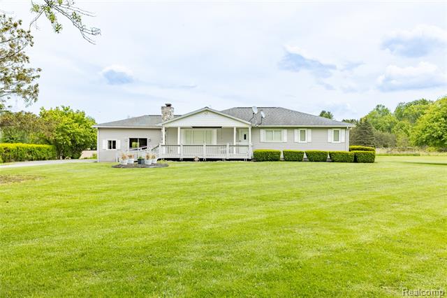 front view picture of 2580 Miller Rd, Memphis, MI. 48041