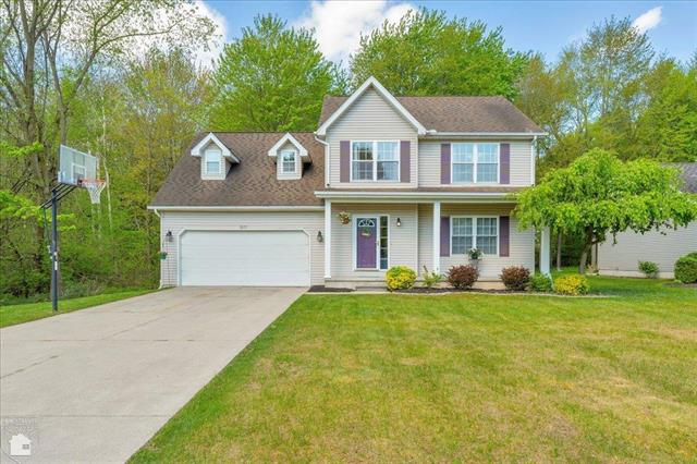 front view picture of 2077 Edward Ln W, Smiths Creek, MI. 48074