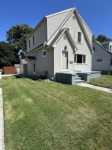 front view picture of 1404 21St St, Port Huron, MI. 48060