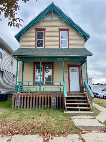 front view picture of 718 Court St, Port Huron, MI. 48060