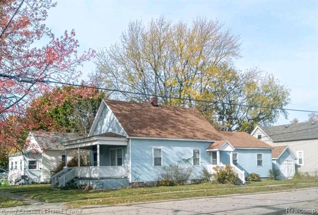 front view picture of 1101 Court St, Port Huron, MI. 48060
