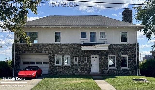 front view picture of 2704 Military St, Port Huron, MI. 48060