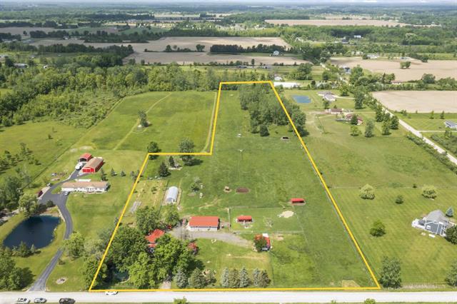 front view picture of 2183 Braidwood Rd, Memphis, MI. 48041