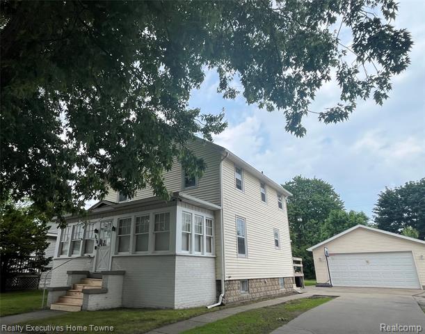 front view picture of 1209 Miller St, Port Huron, MI. 48060