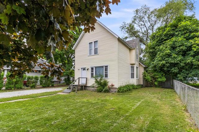 front view picture of 913 Tunnel St, Port Huron, MI. 48060