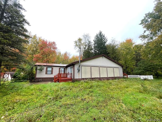 front view picture of 3148 O Neil Rd, Avoca, MI. 48006